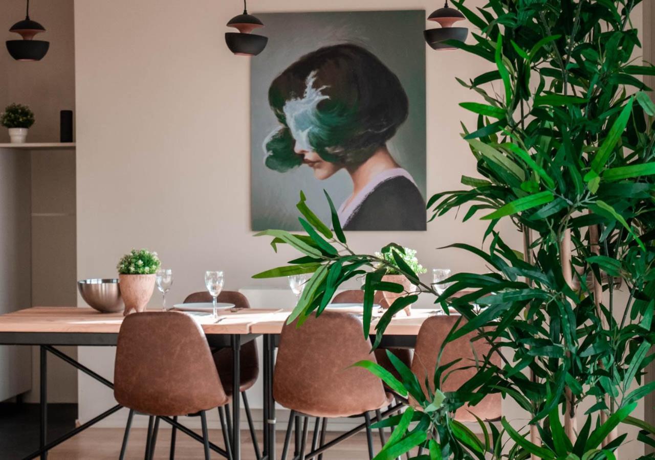 Apartment Smartflats Design - L42 *