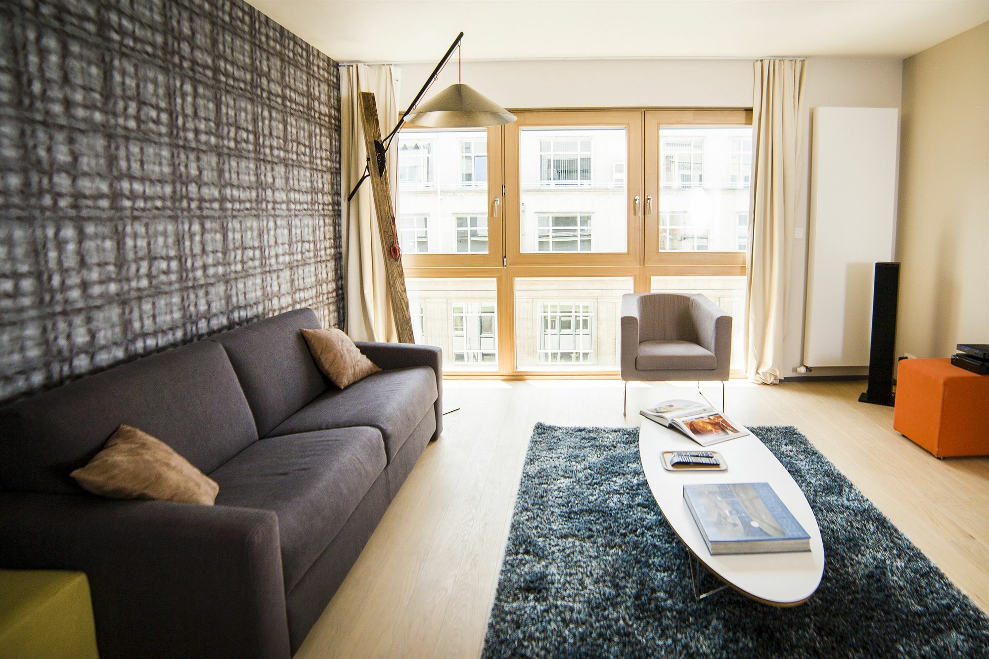 Smartflats Design - L42 Apartment